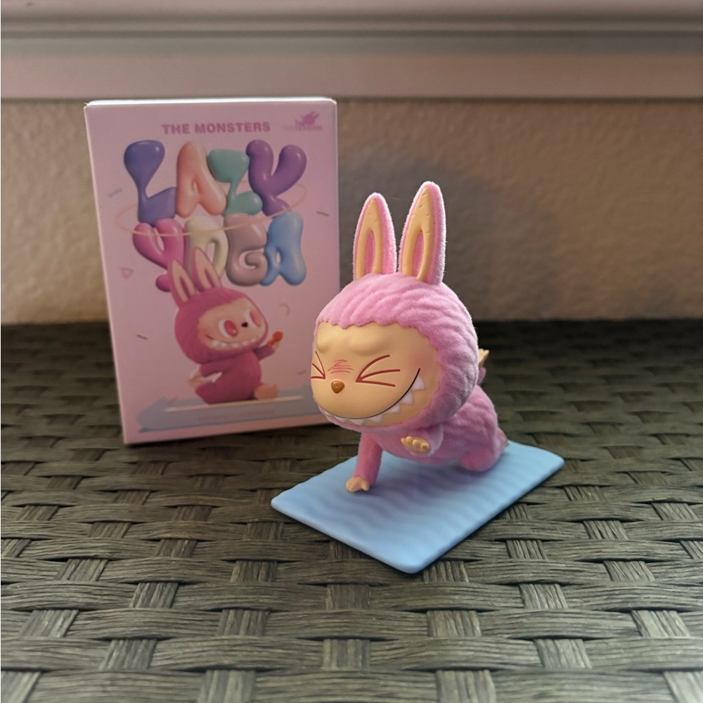 Popmart Lazy Yoga Figurine